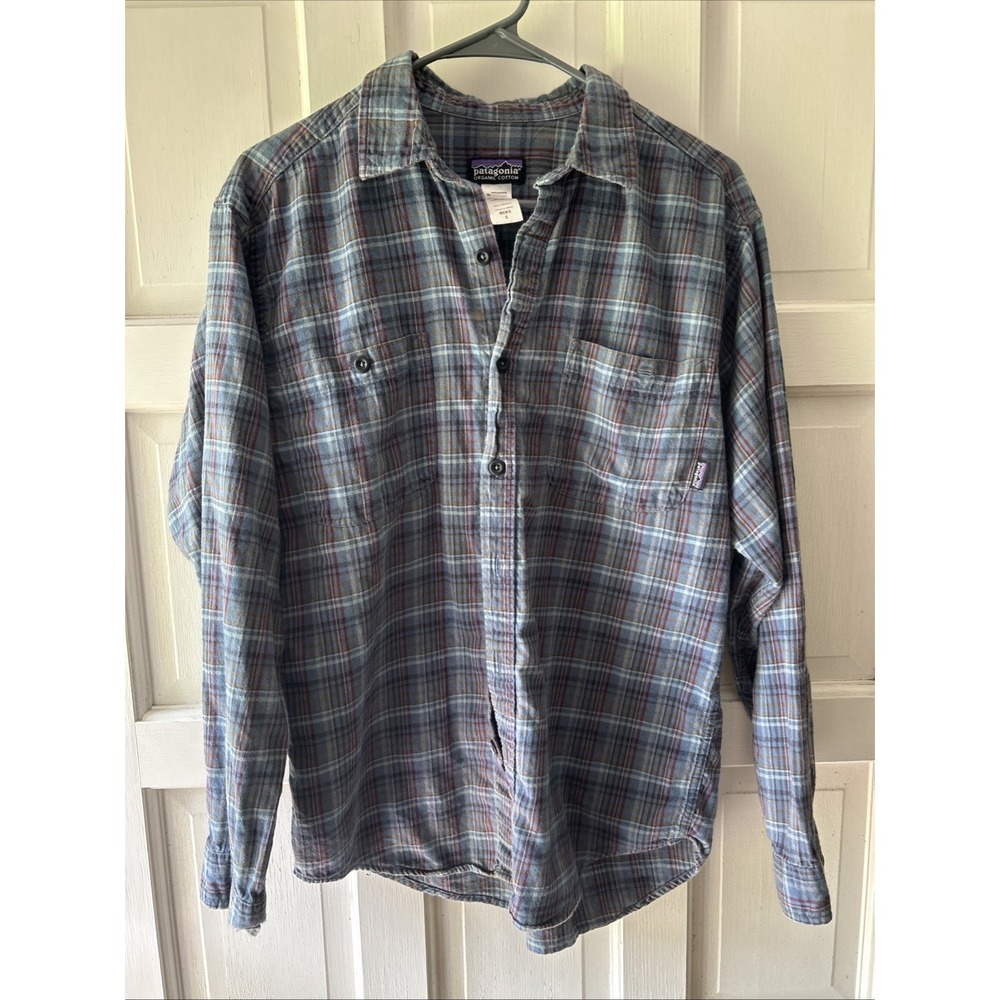 Patagonia Men's Long Sleeve Button-Up, Organic Cotton,‎ Plaid, Size Small